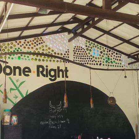 Done Right Phumi Chrouy Svay Exterior foto